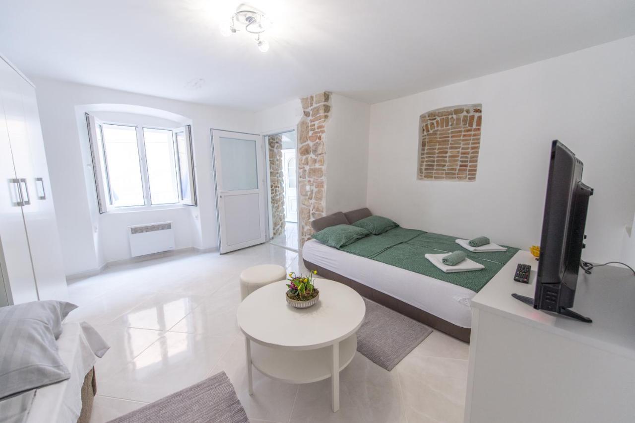 La Casa Di Pietra Daire Krk Dış mekan fotoğraf